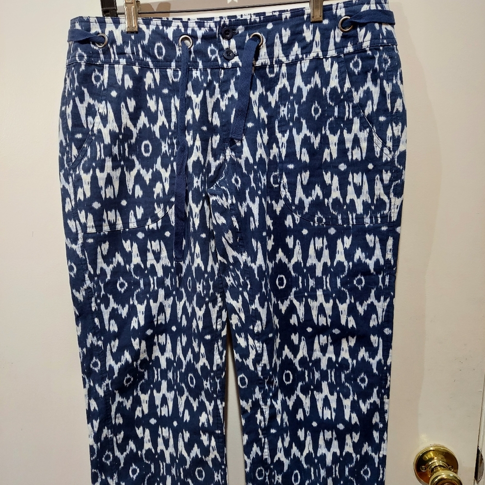 Women's Freedom Trail by Kyodan crop pants. Medium.
